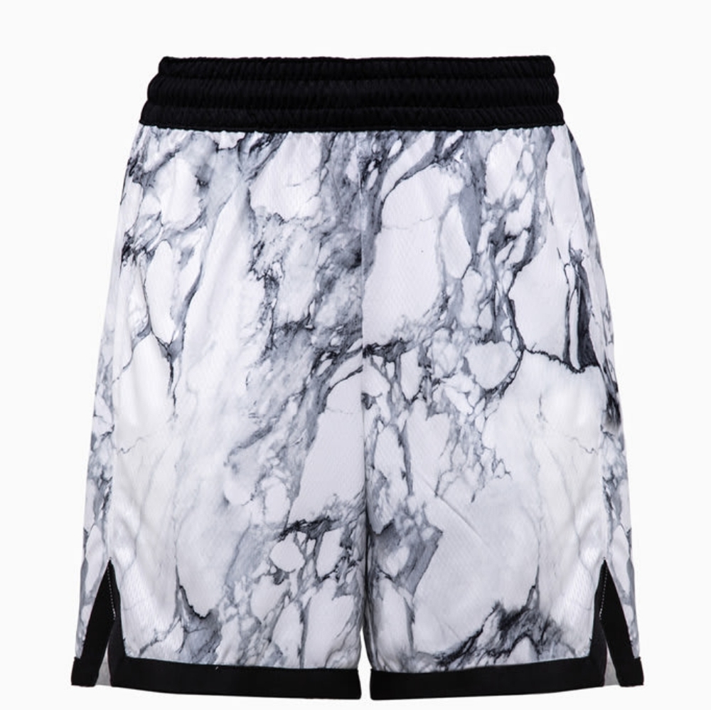 Nike Women's Basketball Shorts Size Medium